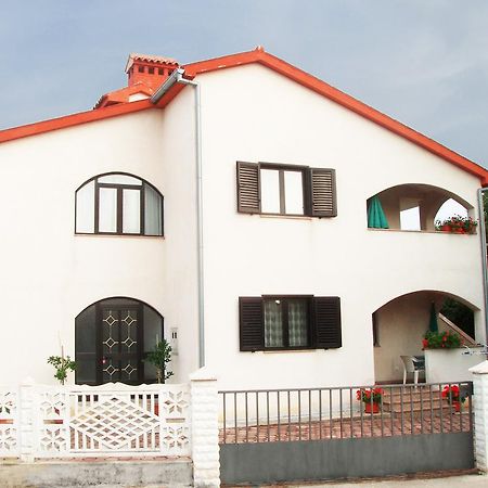 Apartments Porec Istria By Nina Bagian luar foto